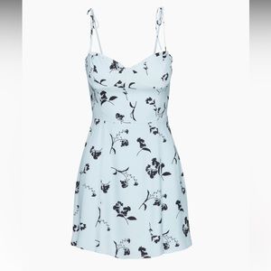 Aritzia Wilfred Fable dress heatwave blue/black